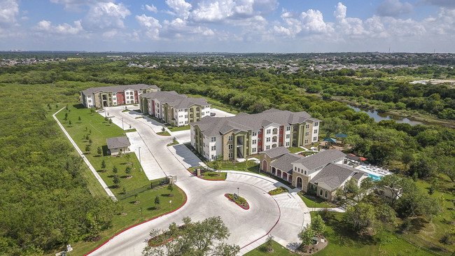 Starling Apartments San Antonio