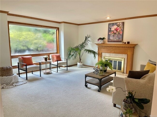 Building Photo - Rambler Style House nestled in the heart o...