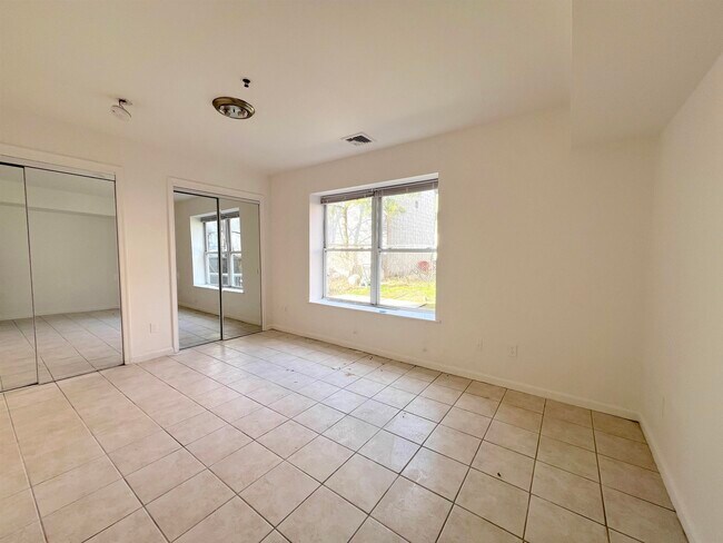 Foto del edificio - 512 27th St