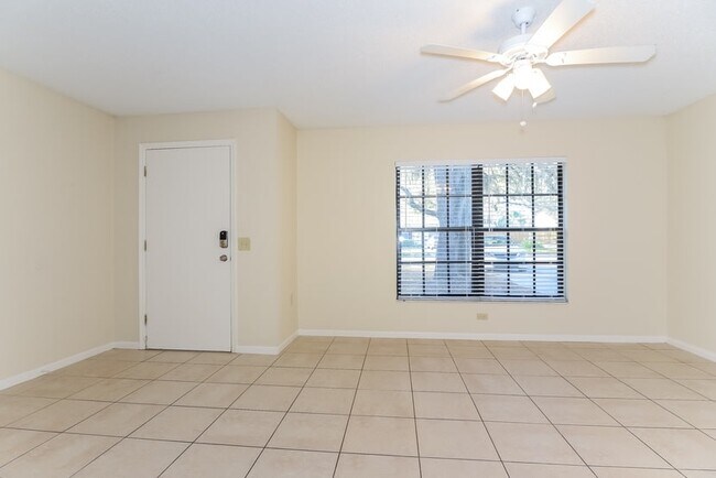 Building Photo - 11130 Stafford Ln