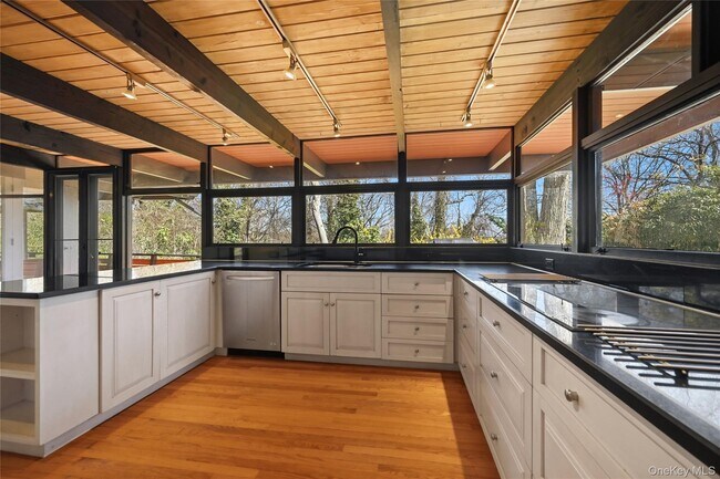 Foto del edificio - 8 Dolphins Rise