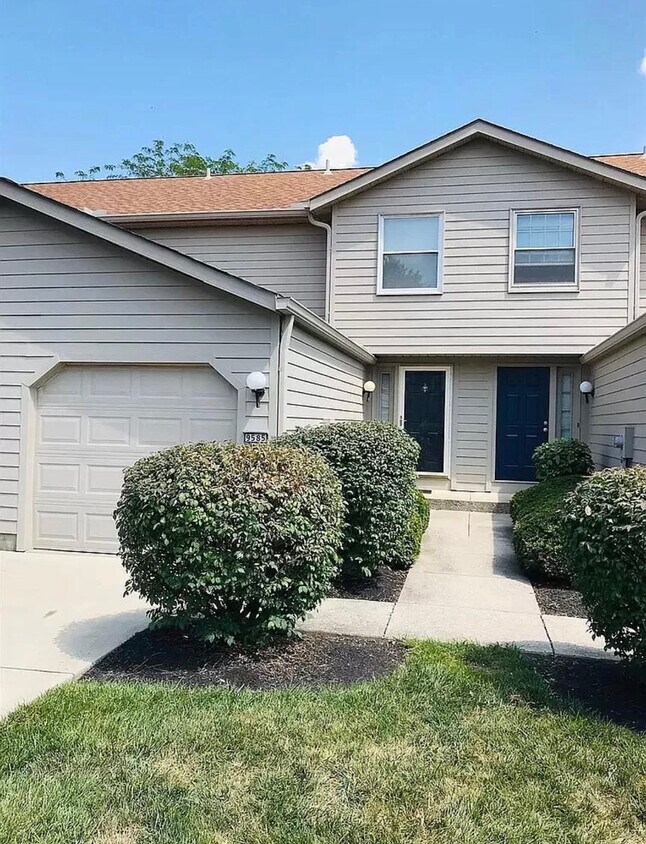 9585 Colegate Way, West Chester Township, OH 45011 House Rental in