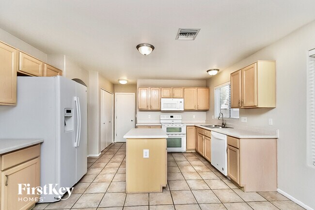 Building Photo - 7789 S Ironbark Ct