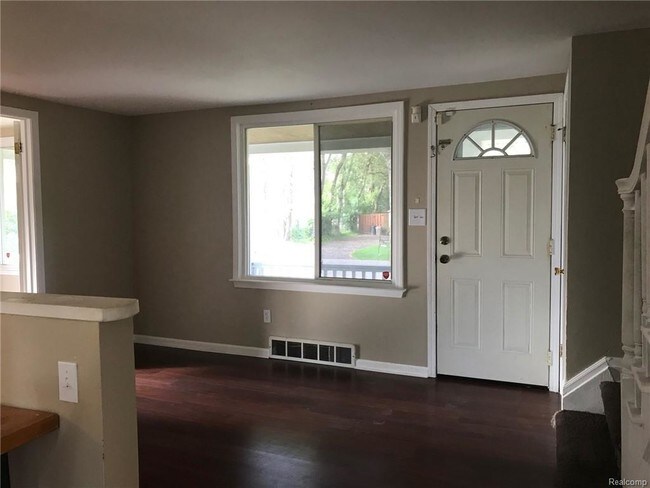 Foto del edificio - 26851 Emmett St