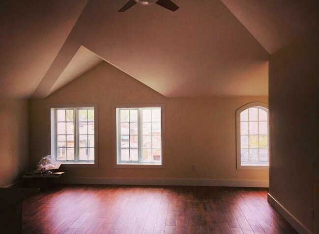 Foto del edificio - 2111 74th St