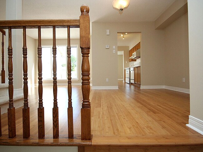 Building Photo - 110 Kimberwick Cres