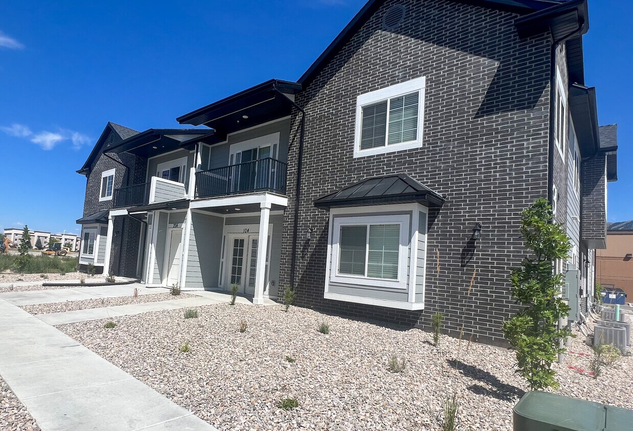 Primary Photo - 1531 N 110 W