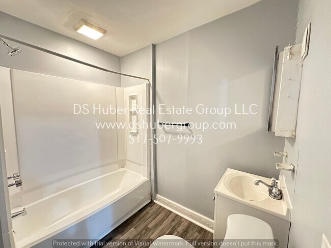 Foto del edificio - Newly Renovated 3 bed 2 bath house!!!