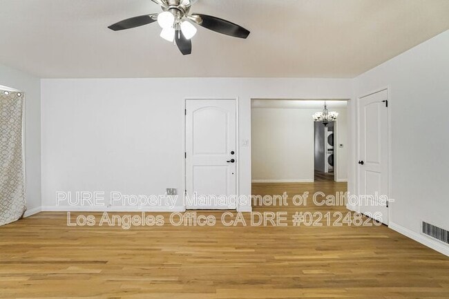 Photo - 215 N Western Ave House