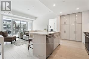 Photo du bâtiment - 415 Sea Ray Ave