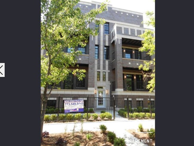 Foto del edificio - 1243 W Oakdale Ave