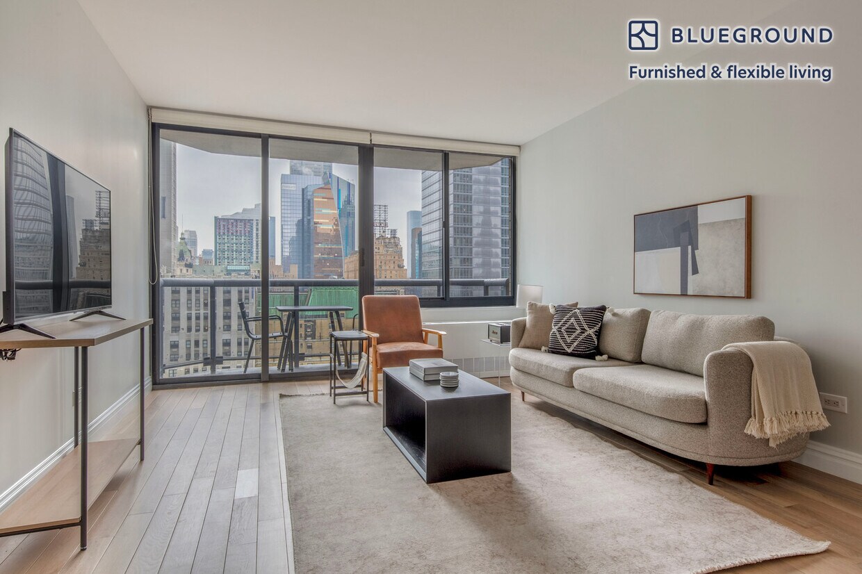 Primary Photo - 235 W 48th St