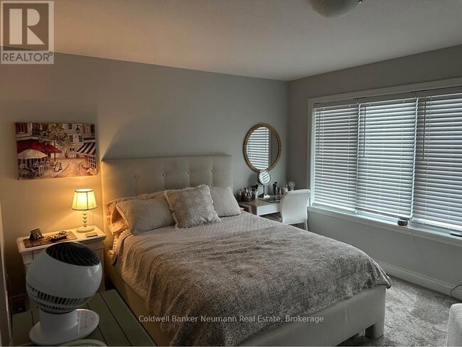 Building Photo - 51 Hedley Ln