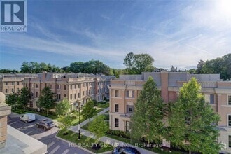 Building Photo - 47 Hargrave Ln