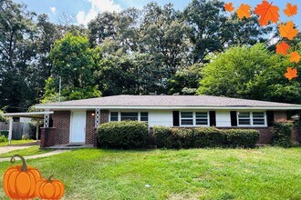 Building Photo - 664 Joryne Dr