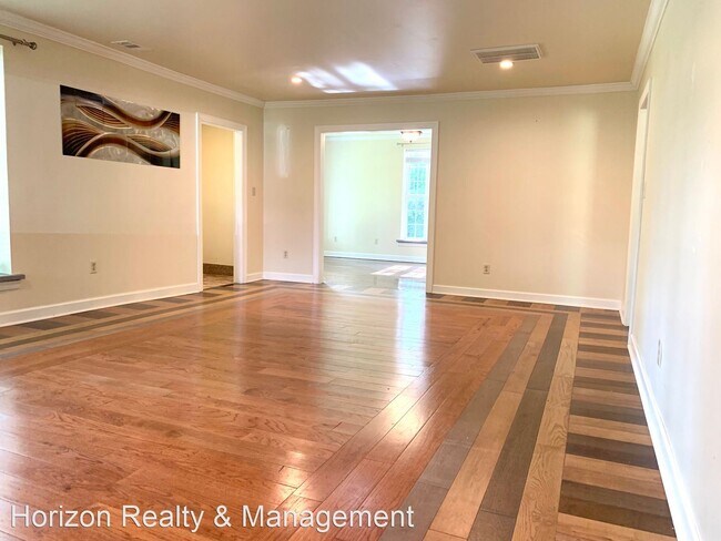 Foto del edificio - 3 br, 2 bath House - 954 Cumberland Dr.