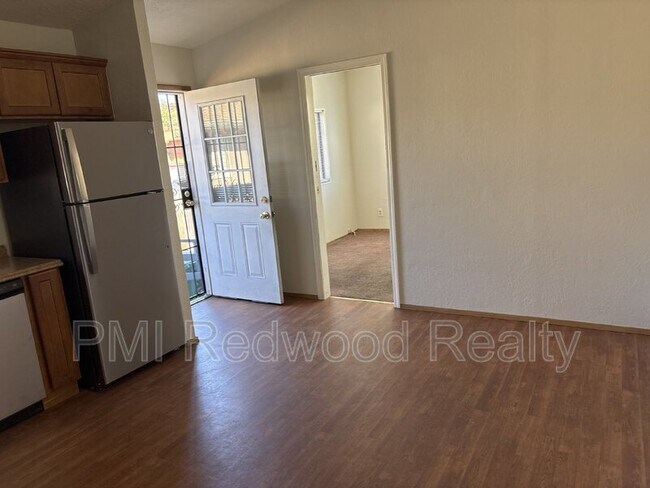 Foto del edificio - 4915 Shattuck Ave.