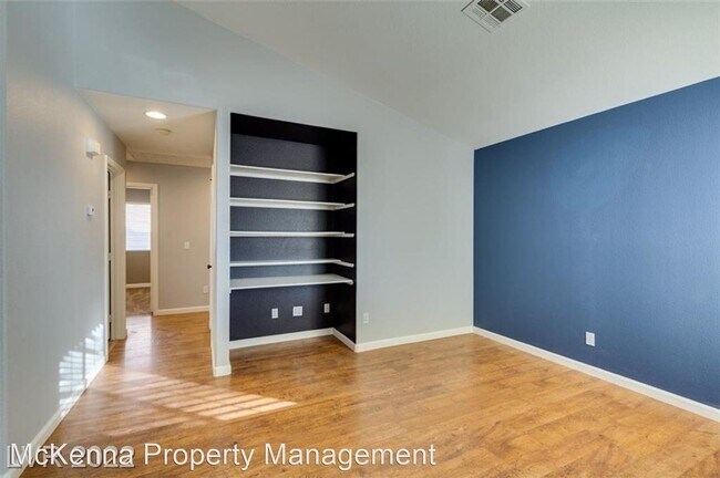 Foto del edificio - 3 br, 2 bath House - 5821 Starfish Bay Ln.