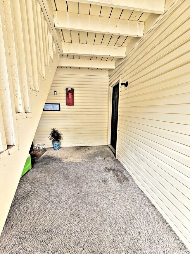 Building Photo - 1509 Halston Cir NW