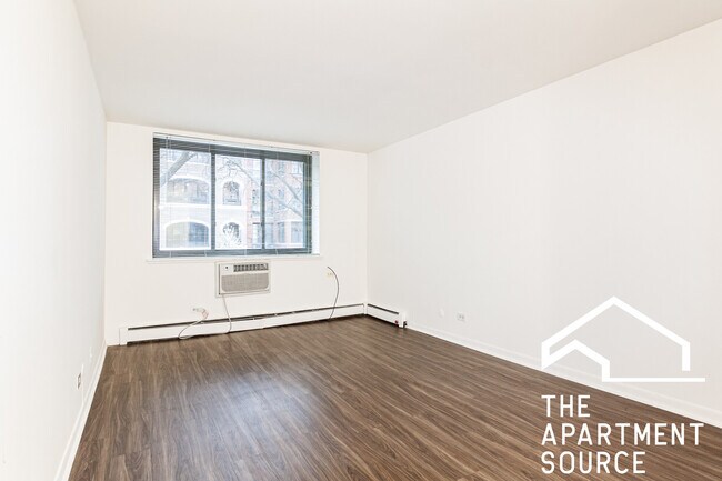 Foto del edificio - 540 W Roscoe St