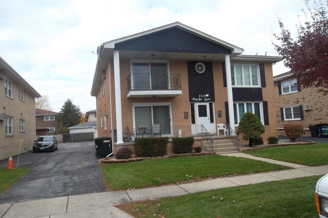 Building Photo - 4512 Elm Ave