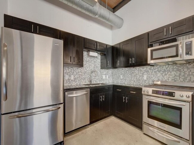 Foto del edificio - 2205 N Lamar Blvd