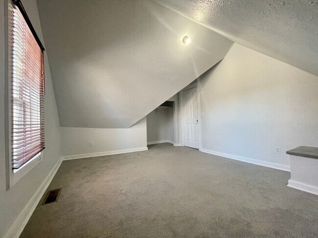 Foto del edificio - 2121 11th Ave S