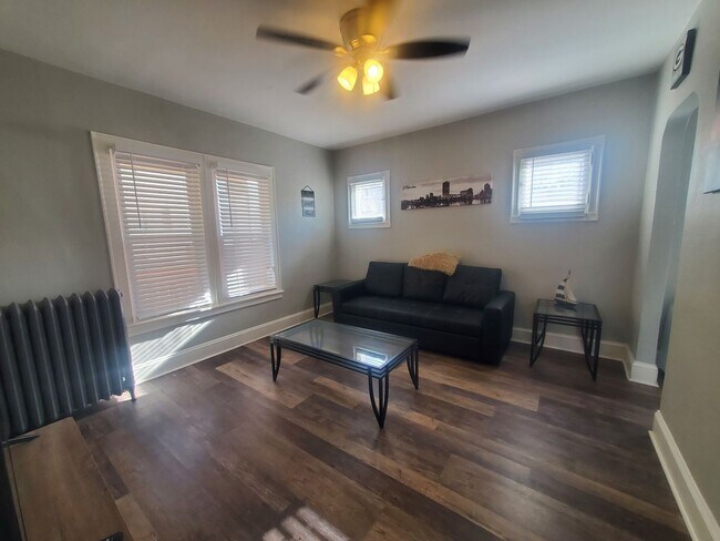 Foto del edificio - 2867 N Fratney St