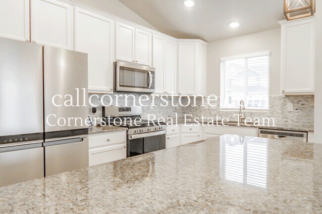 Building Photo - 10565 Summer Rdg Dr