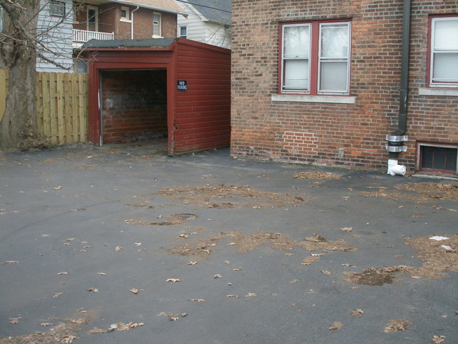 Garage 2 - 2095 Northland Ave