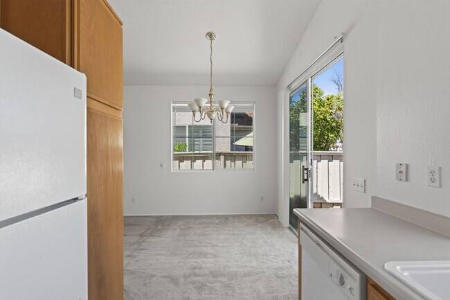 Building Photo - 8291 Gold Coast Dr
