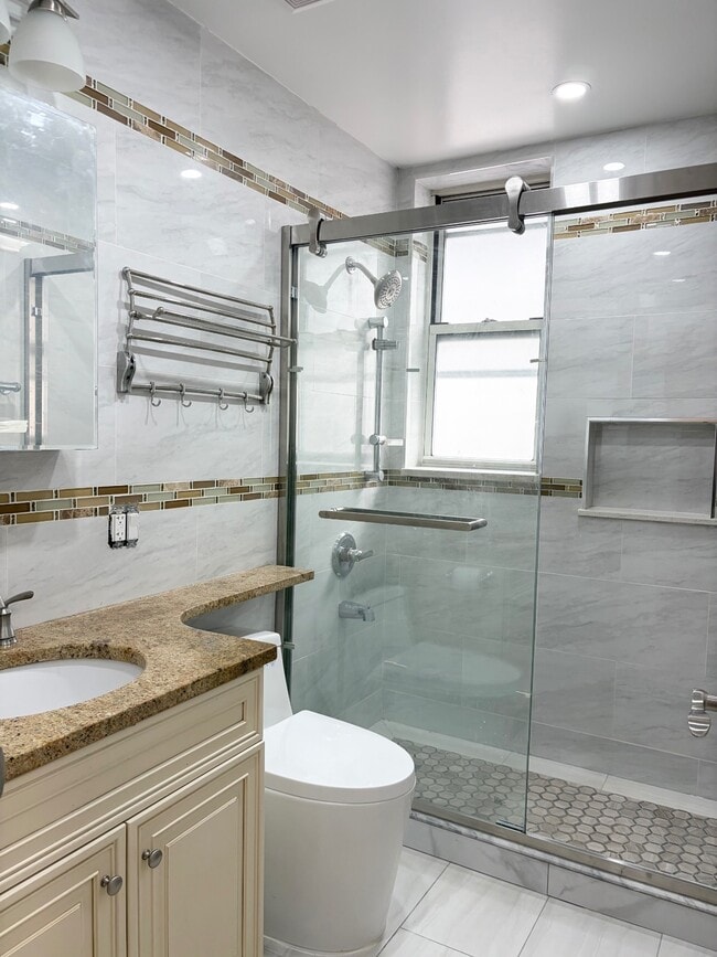 Foto del edificio - 2237 W 1st St