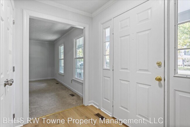 Building Photo - 4 br, 2 bath House - 111 Gardenville Drive