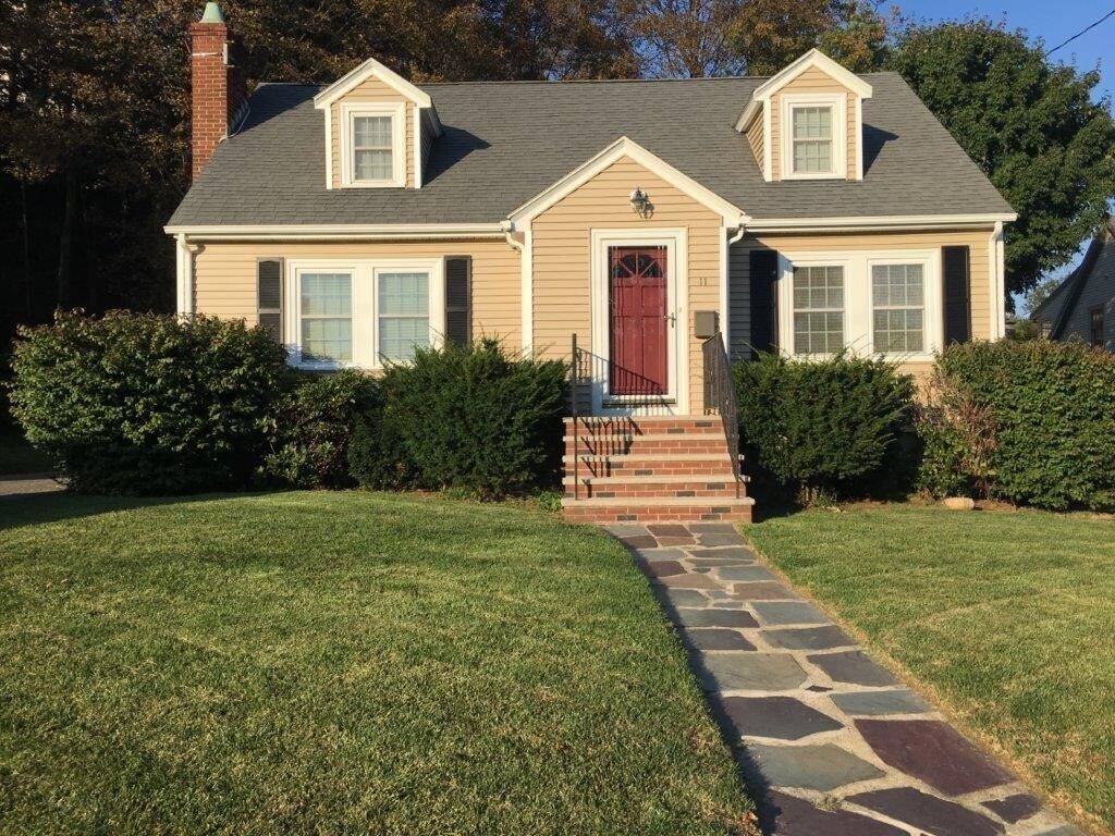 11 Brunswick Rd, Arlington, MA 02476 House Rental in Arlington, MA