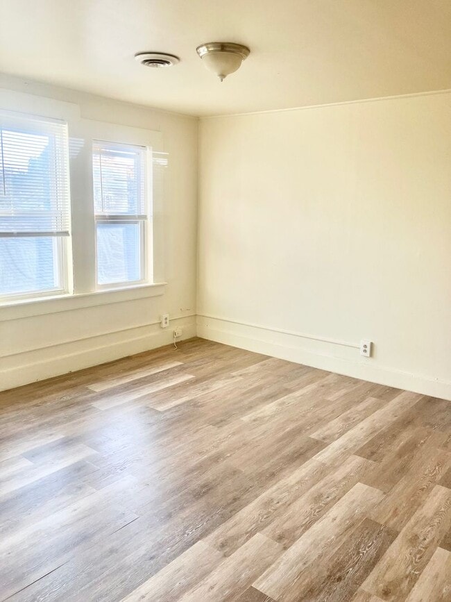 Foto del edificio - CAROLINE 209-211