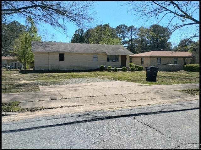 Foto del edificio - 1511 Madden Rd