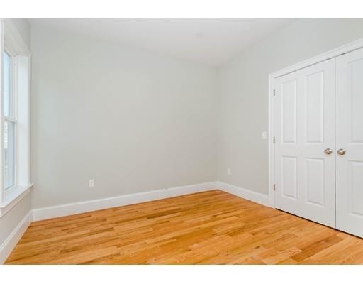 Foto del edificio - 218 Ashmont St