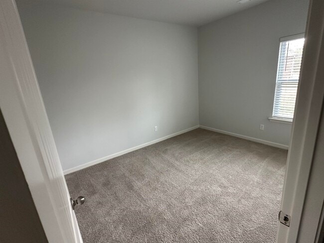 Foto del edificio - 485 Windemere Lp