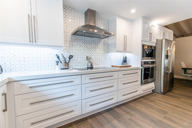 Photo - 2275 SW 44th St House