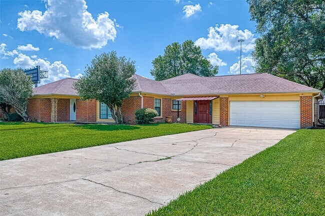 Foto del edificio - 4701 Laurel St
