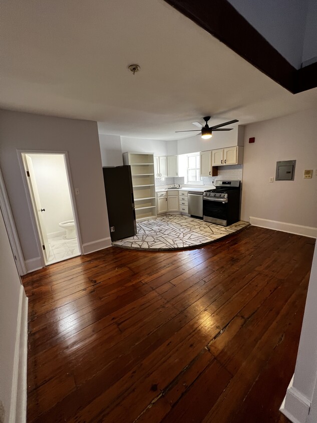 Foto principal - 726 S 10th St