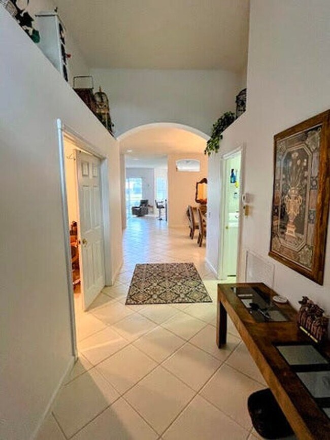 Foto del edificio - 7601 Las Cruces Ct