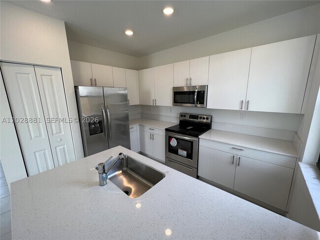 Building Photo - 23464 SW 129th Ave