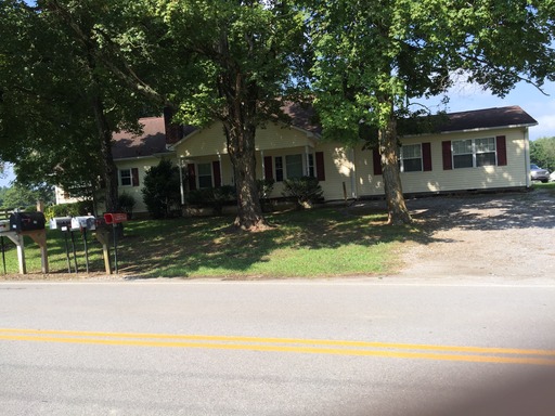 Primary Photo - 814 Old Three Notch Rd