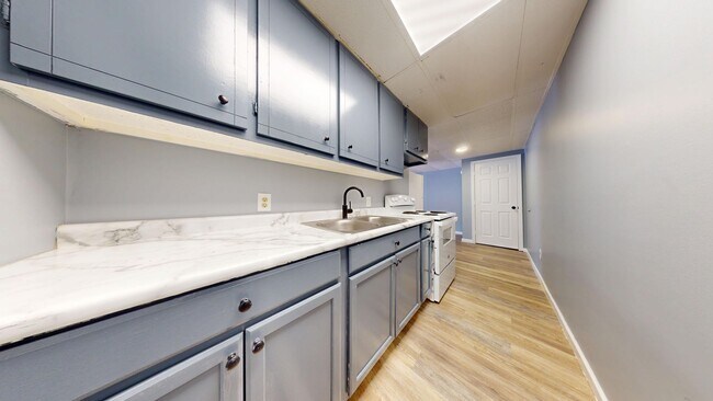 Foto del edificio - 221 W Union St