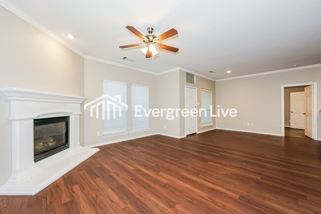 Foto del edificio - 6520 Payton Dr