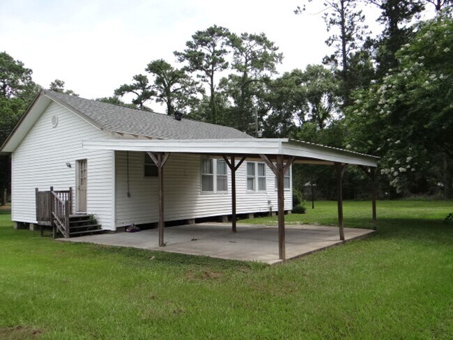 Foto del edificio - Great Rental Home in Denham Springs