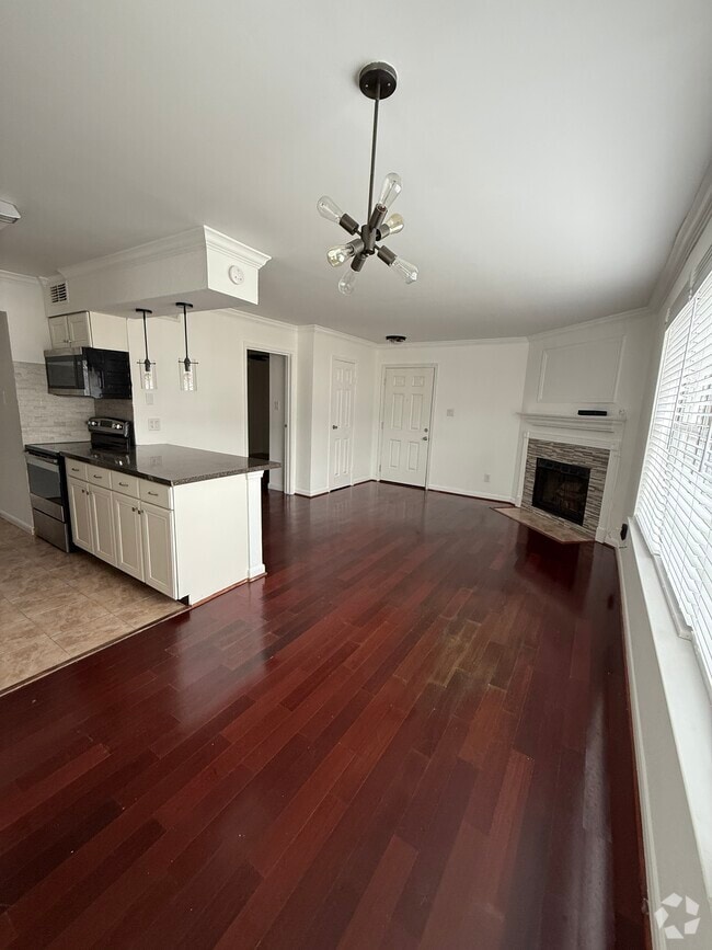 Building Photo - 12660 Ashford Point Dr
