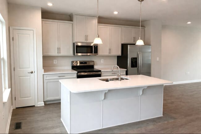 Building Photo - 8820 Stevenson Ln