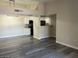 Building Photo - 7885 W Flamingo Rd